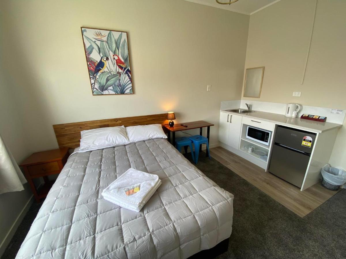 Airport Westney Lodge Auckland Extérieur photo