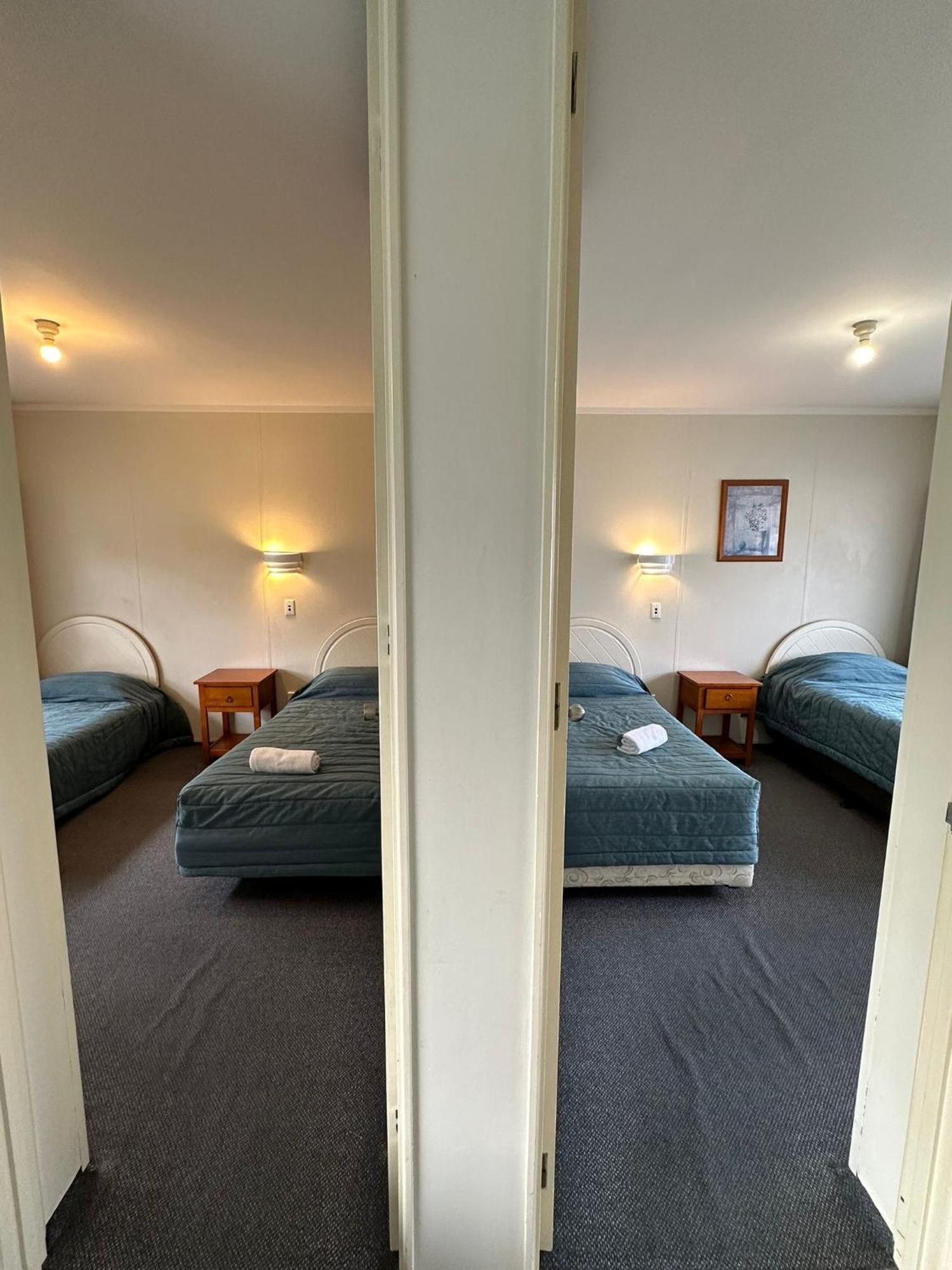 Airport Westney Lodge Auckland Extérieur photo